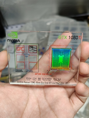 英伟达GTX1080ti显卡核心晶圆芯片摆件收藏集成电路