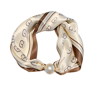 简约字母真丝丝巾珍珠桑蚕丝磁吸扣长条锁骨链女春夏季装饰小领巾