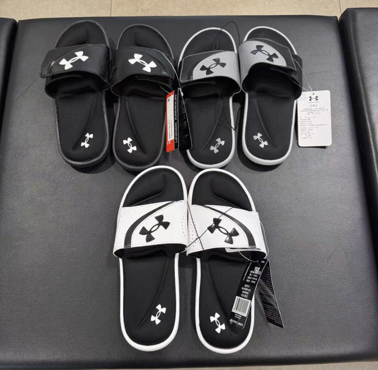 安德玛UA Ignite 6 运动拖鞋