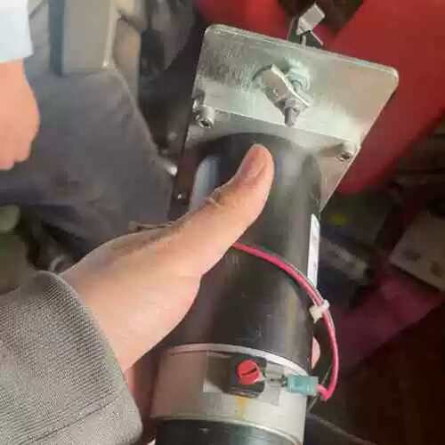 议价PM SERVO MOTOR，ME2630-210C永磁