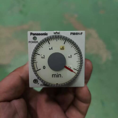 议价PM4HF8R-M时间继电器 功能包好 包