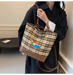 爆款腊肠狗包包简约潮女2024新款秋冬大容量托特包一包三背单肩包