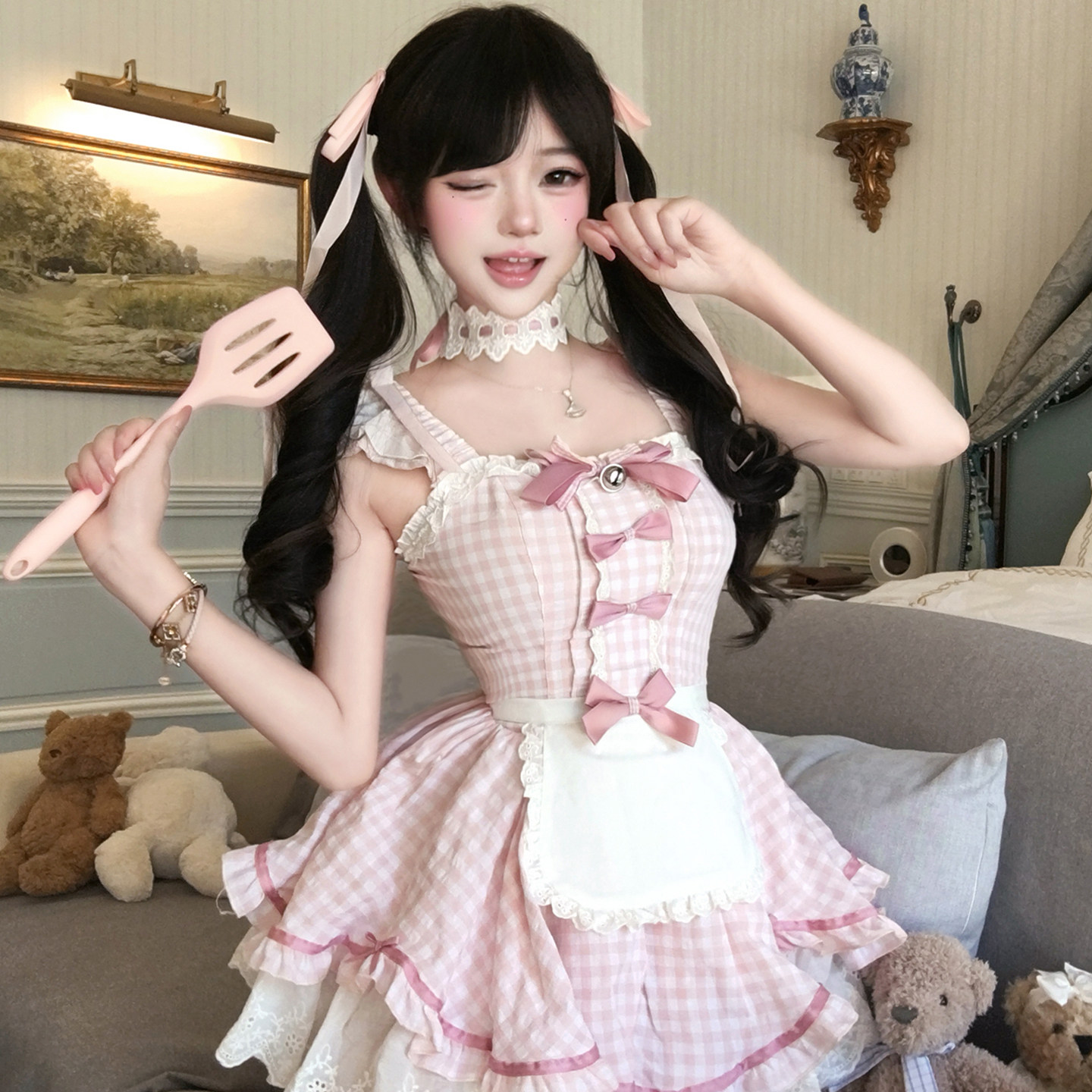 女仆女装cos套装约会战袍粉色格纹原版法式甜美性感吊带连衣裙图片