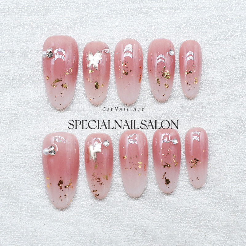 【霓虹云雾】纯手工穿戴甲高级感金箔渐变2025新年款百搭美甲贴片,彩妆/香水/美妆工具,穿戴甲/甲片,淘宝优惠券,粉丝福利购,淘宝优惠卷