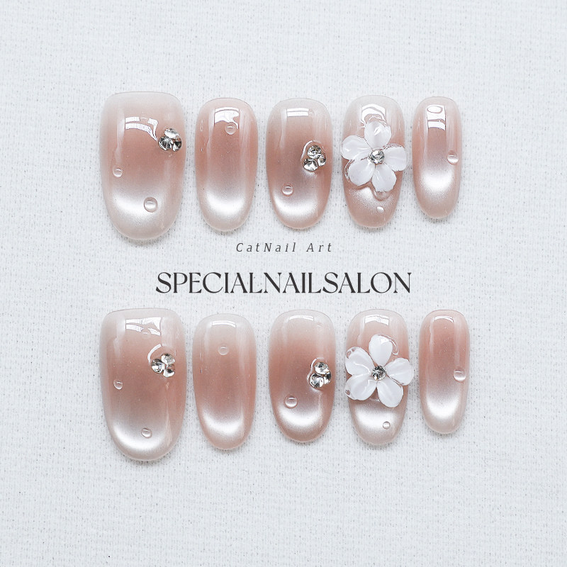 【一束花开】纯手工穿戴甲温柔显白立体花卉高级感水滴钻饰美甲片,彩妆/香水/美妆工具,穿戴甲/甲片,淘宝优惠券,粉丝福利购,淘宝优惠卷
