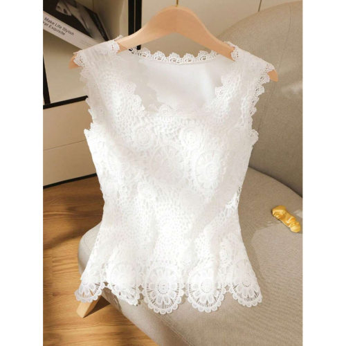 B 42927 Square neck lace sleeveless shirt 方领蕾丝无袖衬衫