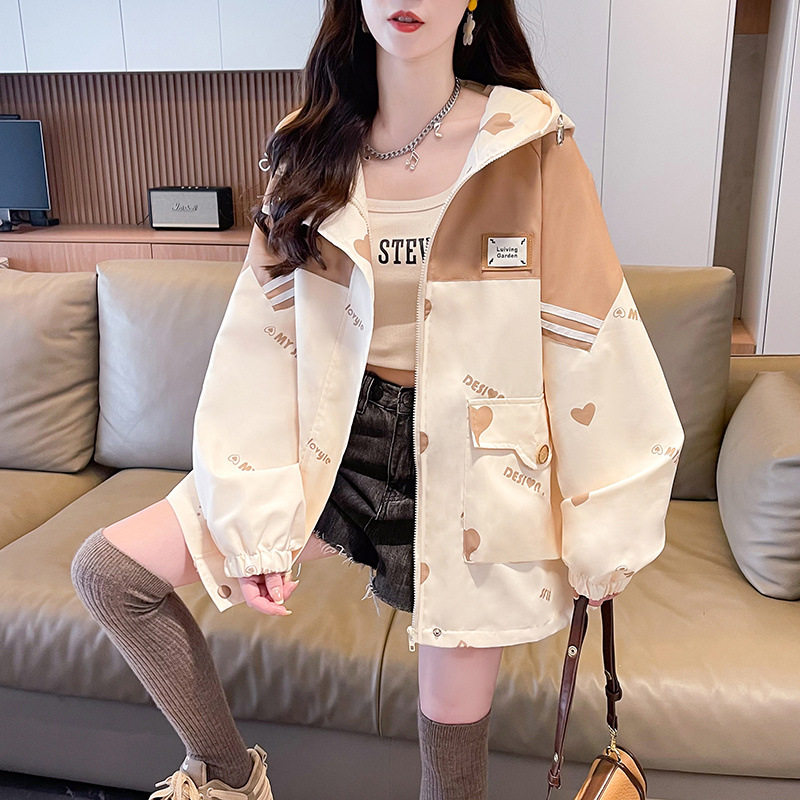 连帽冲锋衣工装外套女2025春季新款初高中学生超好看时尚拼色夹克