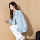 唐狮2025春季 蓝色翻领休闲小清新今年流行 衬衫 新款 女彩云条长袖