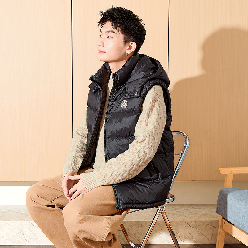 唐狮2024秋冬冬季新款保暖马甲男羽绒背心百搭前胸小标羽绒背