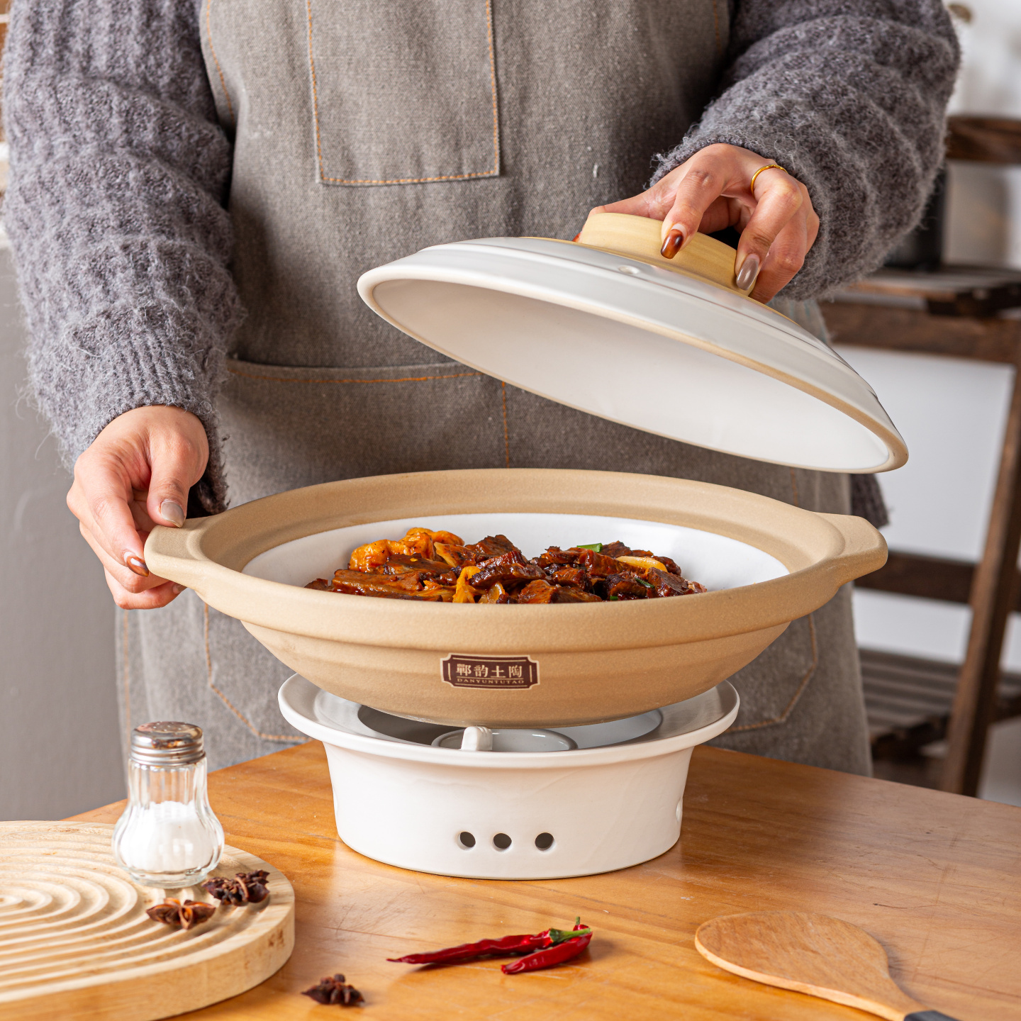 复古浅煲陶土砂锅加热炉酒精商用干烧不裂平底干锅耐高温饭店底座