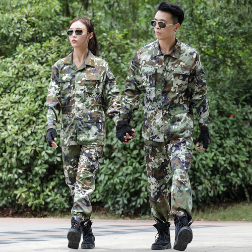 新式绿色迷彩服套装男训练服耐磨