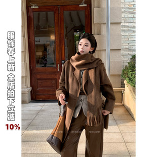 利达 NEW DADADA时尚休闲设计感秋季修身气质毛呢外套大衣XHM1715