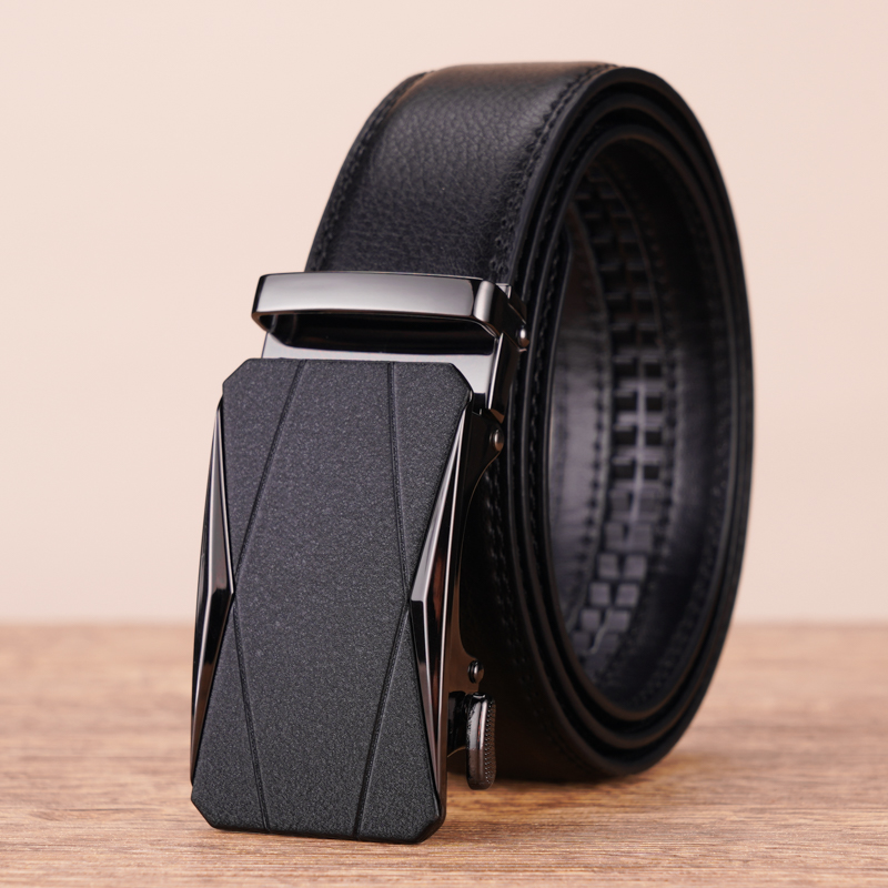 皮带男士2025新款0902h卡扣自动扣潮流年轻人时尚商务休闲简约腰