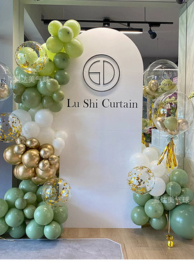 开幕店庆绿色气球链立柱拱门服装店开业美容院周年庆氛围布置商场