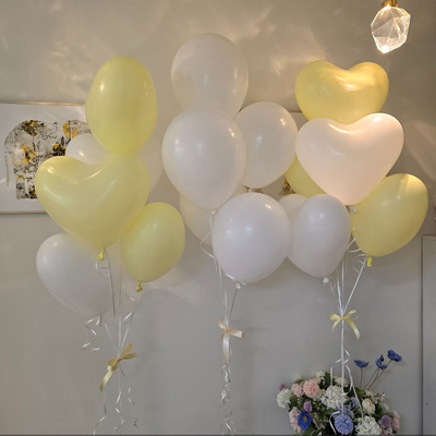 韩系黄白爱心乳胶气球