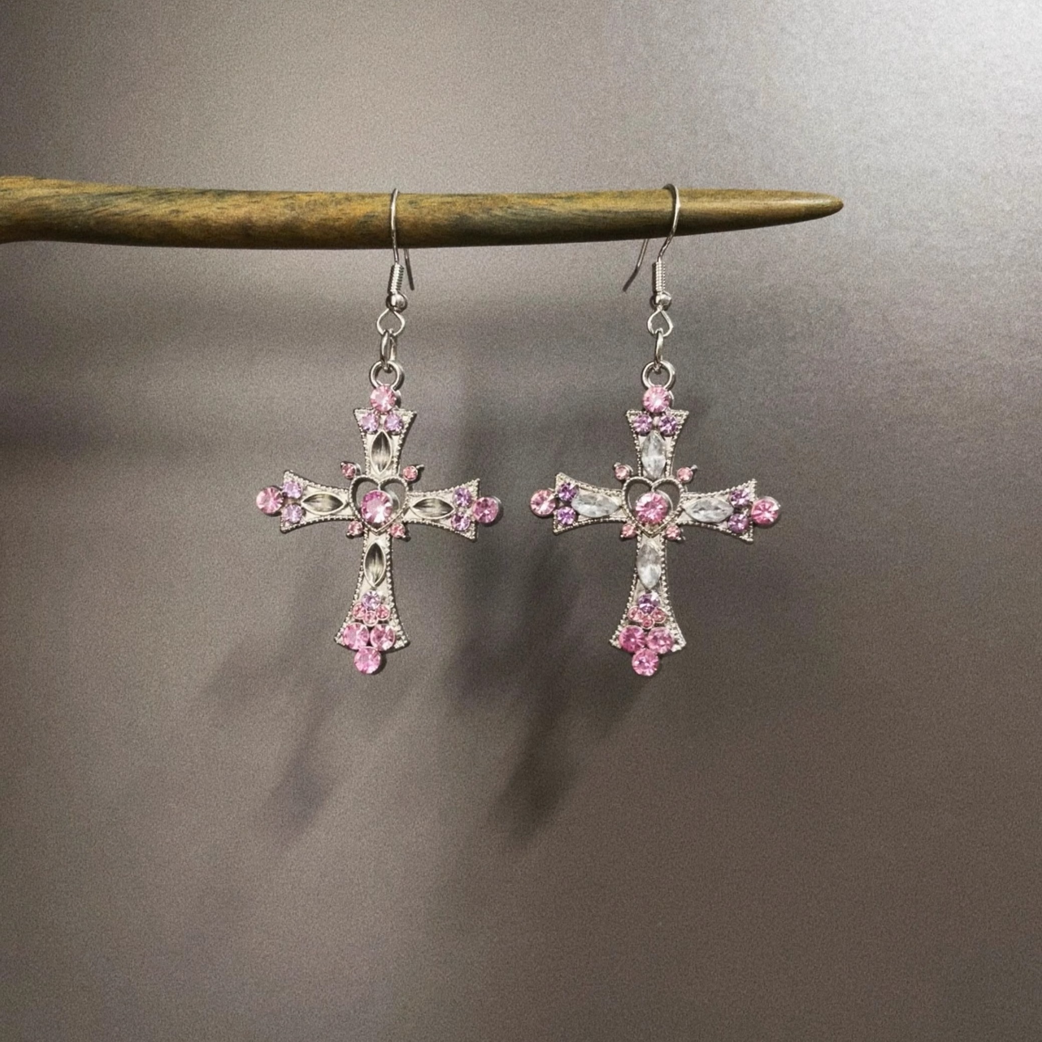 Vintage古着 Pink petal cross耳饰