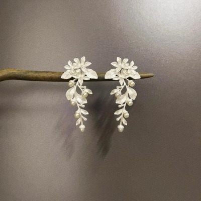 Vintage古着 French white flower耳饰