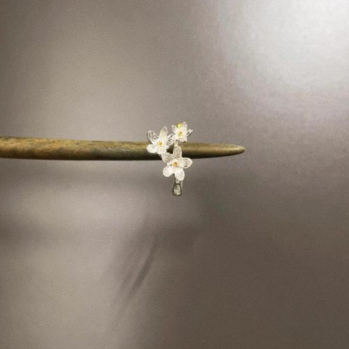 Vintage古着 Medieval silver iris戒指
