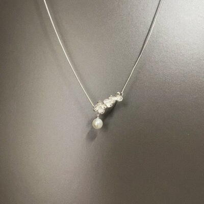 Vintage古着 White Pear in Snow项链