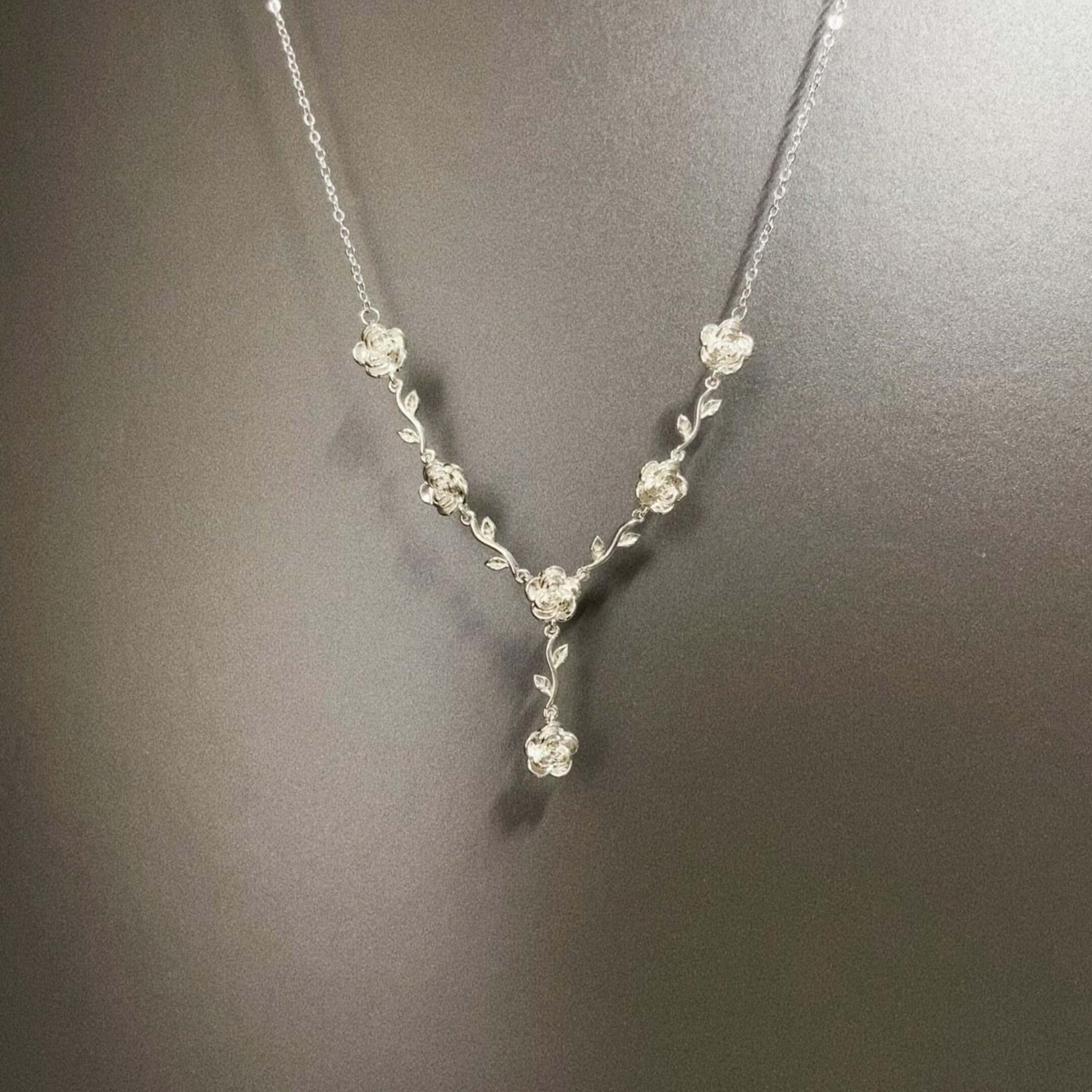 Vintage古着 Trail of roses项链