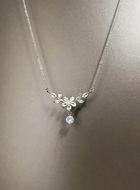 Vintage古着 Laurel Goddess项链