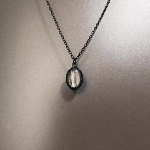 Vintage古着 Black elongated stone项链