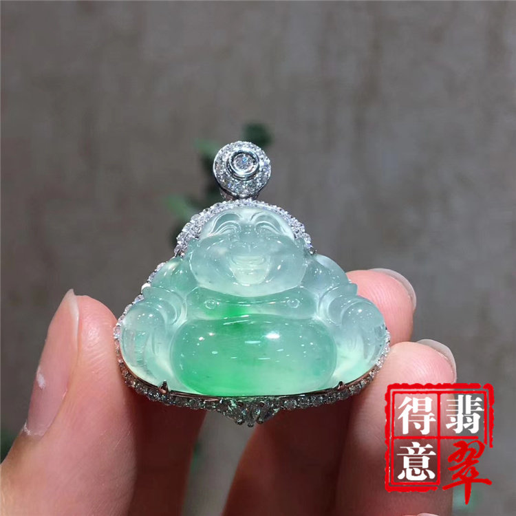得意翡翠天然冰种飘绿翡翠佛公吊坠挂件高冰水润通透飘色保真带证