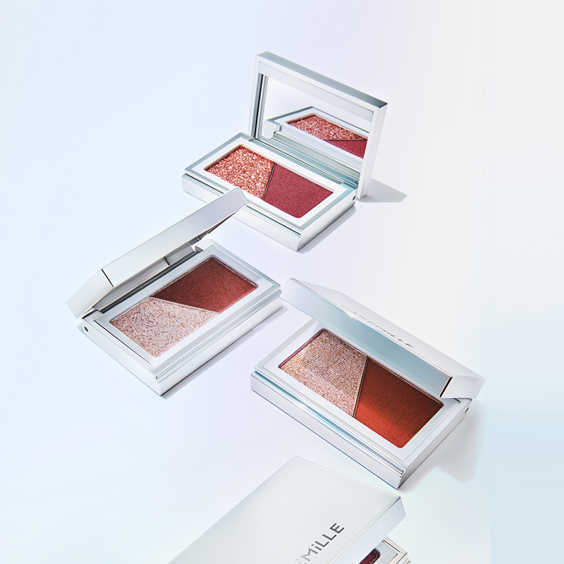 【日常换购】珂曼珂曼手指眼影 土豆泥麻薯双色慕斯眼影在类目 彩妆/香水/美妆工具, 眼影中 - 来自Buy2taobao.com提供专业的淘宝代购服务