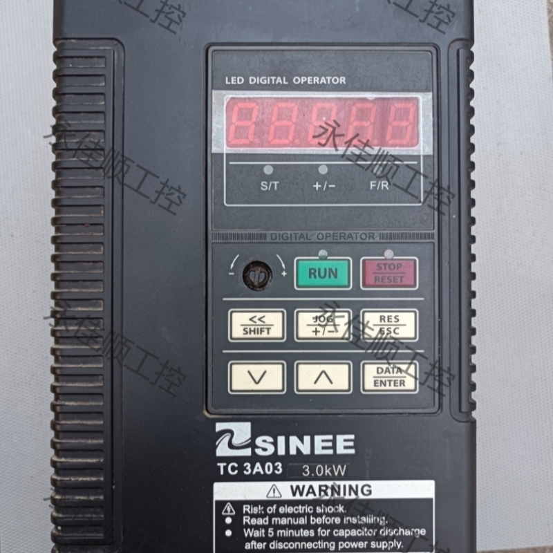 议价正弦变频器 TC3A03-3R0-3BB 3.0千瓦
