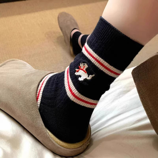 黑色小狗袜子女2025新款春秋可爱日系纯棉中筒袜秋冬款高腰长筒袜