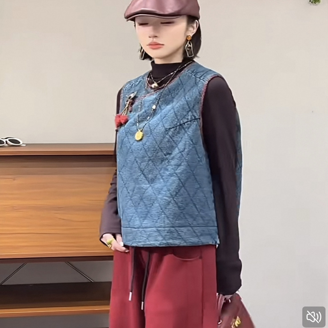 欧洲站2025冬季女v+圆领棉衣马甲