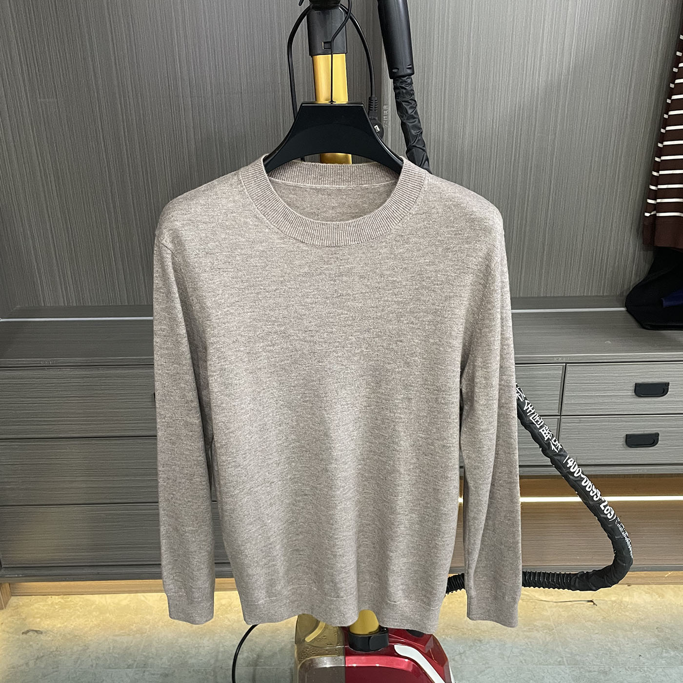 H系余单！99%羊毛男士针织衫