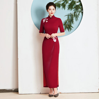 2025新款走秀旗袍大码加长洋气年轻旗袍宴会中袖秋冬款长旗袍