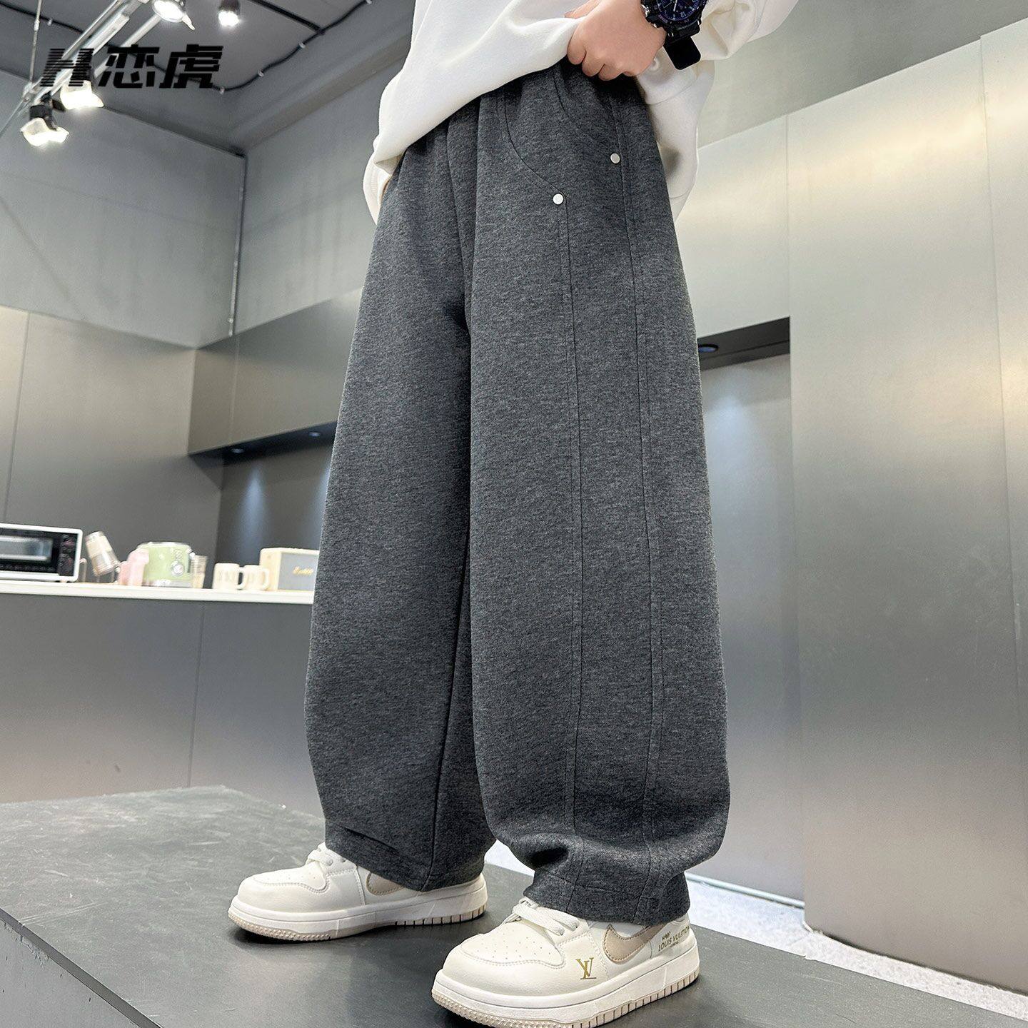 男童裤子秋2025新款儿童休闲裤冬加厚男孩弯刀裤男大童卫裤一体绒