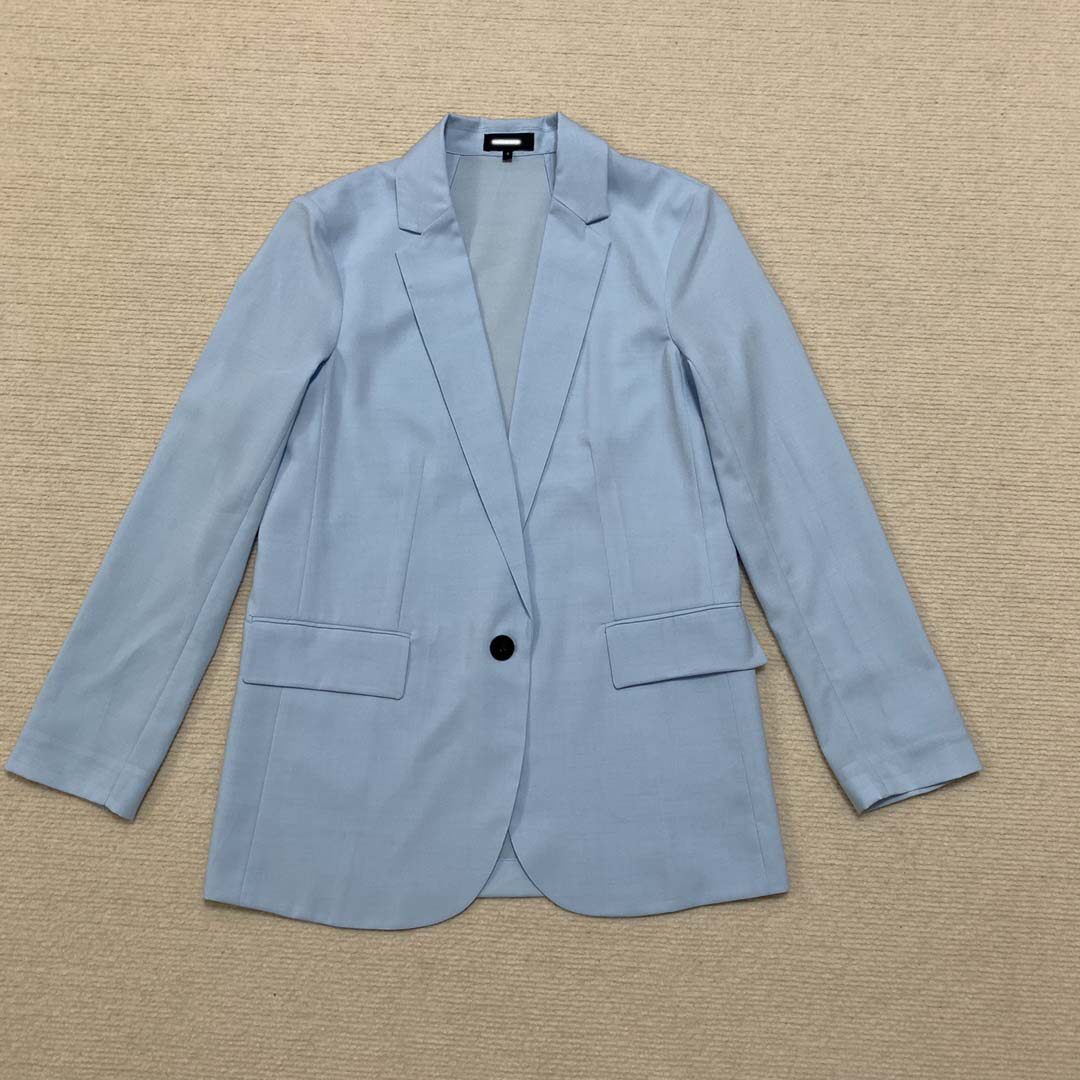 Th 夏季新品女装 平驳领直筒单粒扣男友风薄款西装外套M0605103