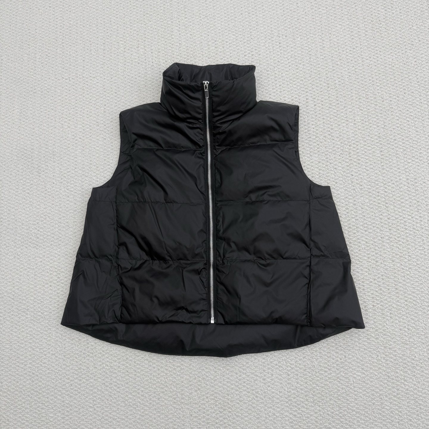 Th同款 2025秋冬新品女装 立领拉链羽绒鸭绒马甲 O0907410