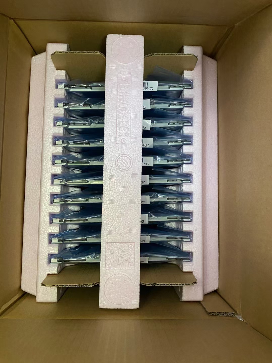 天马12.1寸工业液晶屏TM121TDSG02全新