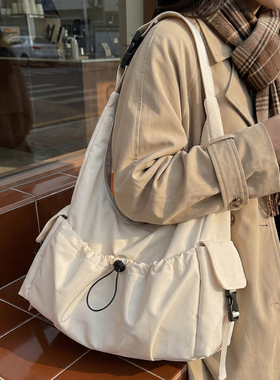 牧司抽绳褶皱托特包女大容量通勤休闲斜挎包轻便腋下包女单肩布包