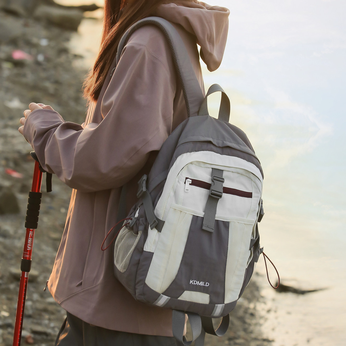 户外运动风双肩包男女大学生书包轻便防水背包高颜值旅游登山小包,箱包皮具/热销女包/男包,双肩背包,淘宝优惠券,粉丝福利购,淘宝优惠卷