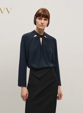 OVV2025秋冬新款女装日本进口三醋酸面料镂空扭结造型长袖上衣