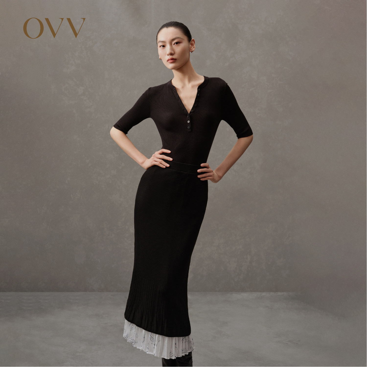 OVV春夏热卖女装经典基础舒适丝棉混纺中袖小立领针织衫