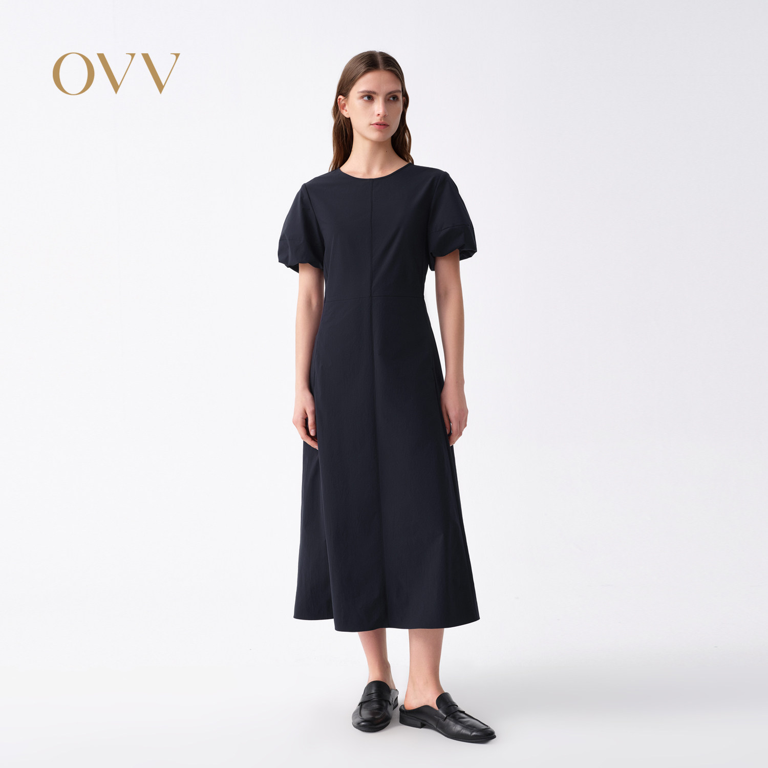 OVV2026春夏新款女装圆领A字裙摆休闲泡泡袖短袖连衣裙