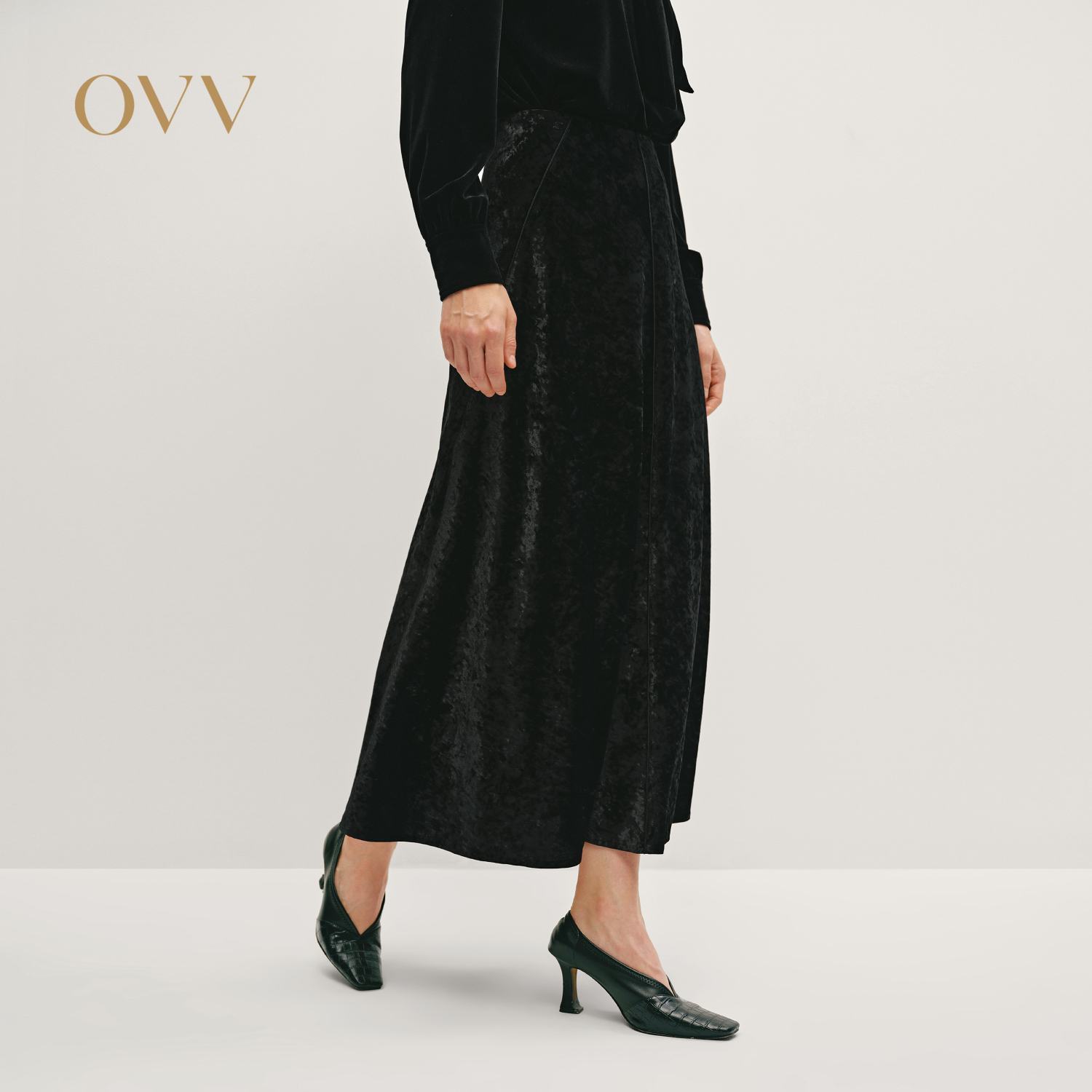 柔软垂顺 A字版型 丝绒系列