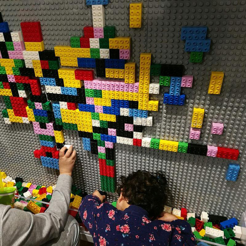 幼儿园积木墙壁 大颗粒兼容乐高积木墙面 商场儿童房玩具建构拼装