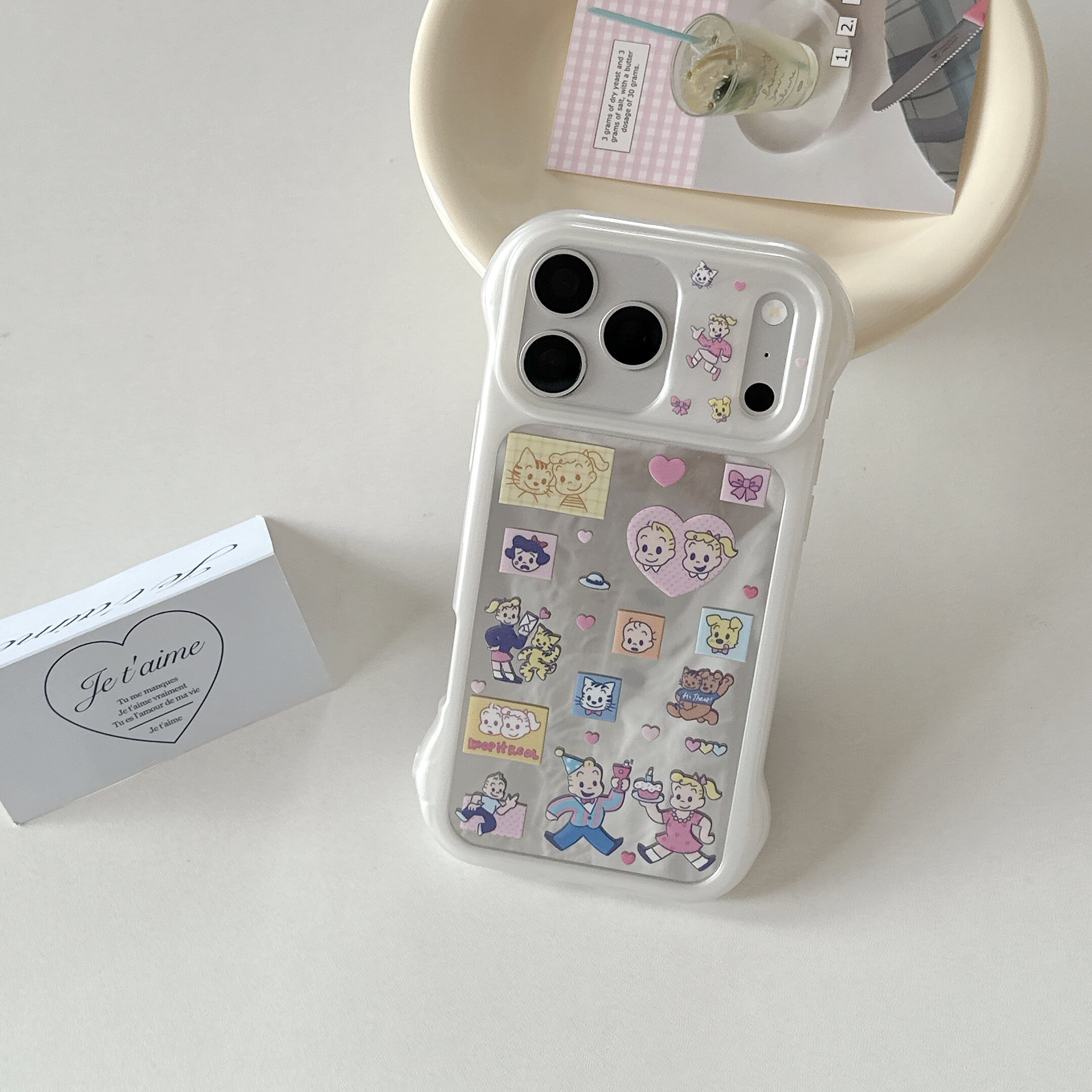 iPhone17promax卡通苹果15pro/16pro手机壳可爱贴纸16promax保护套15promax奶油边镜面17pro卡通小孩15/16/17