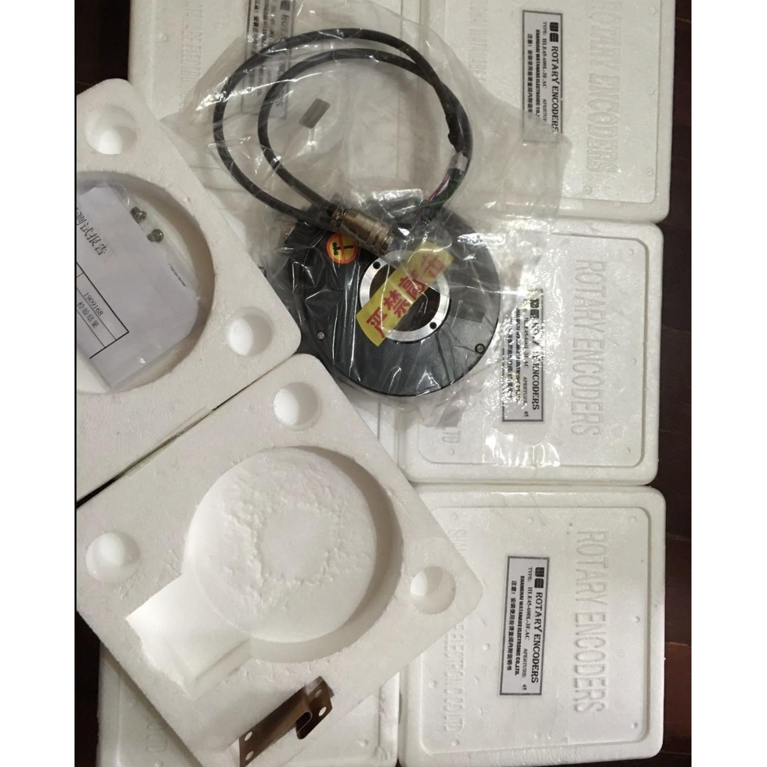 穆尔MST单相控制隔离变压器86486交流电断路器柜内元器件