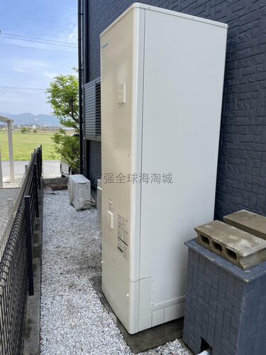 大金UVC杀菌高压力空气能热水器