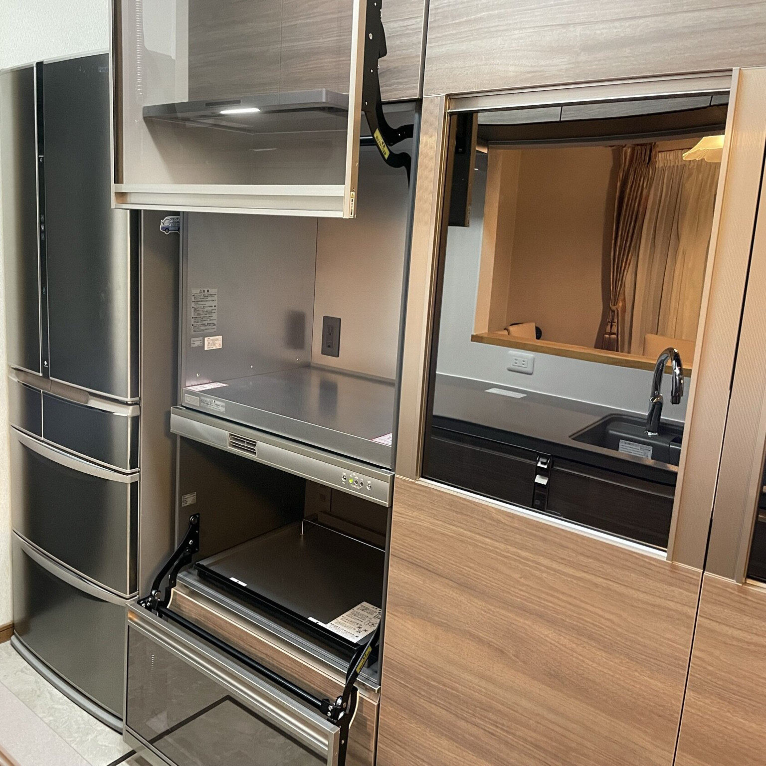 日本直邮厨房电器柜带蒸汽处理器收纳柜摆动门餐边柜深度45cm系列