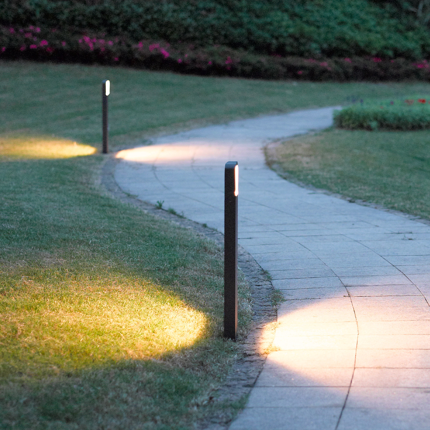 草坪灯户外庭院防水别墅花园小区过道景观led室外现代简约草地灯,家装灯饰光源,草坪灯,淘宝优惠券,粉丝福利购,淘宝优惠卷