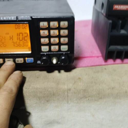 FT-808 飞通船舶中高频电台 主机配话筒电源线 无维修议价维修